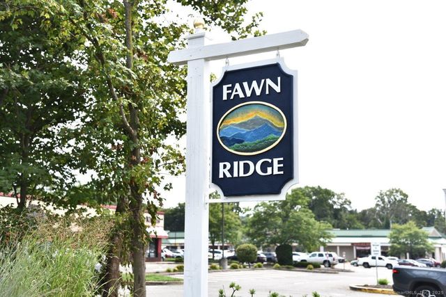 76 Fawn Ridge Lane 76, Norwalk, CT 06851