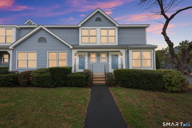 76 Fawn Ridge Lane 76, Norwalk, CT 06851