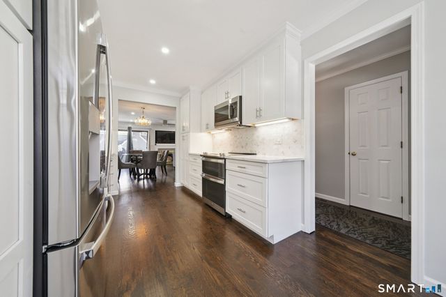 76 Fawn Ridge Lane 76, Norwalk, CT 06851