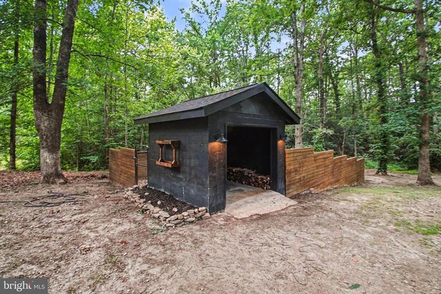 10224 MILL POND RD, Spotsylvania, VA 22551