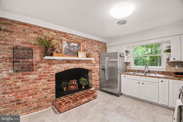 10224 MILL POND RD, Spotsylvania, VA 22551