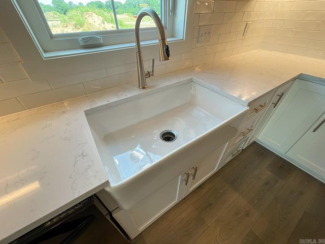 111 Legacy Way, Ward, AR 72176