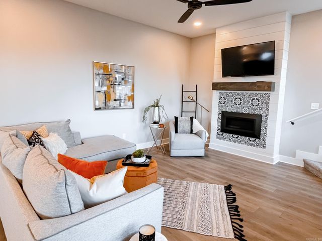 111 Legacy Way, Ward, AR 72176