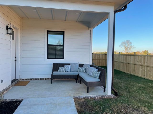 111 Legacy Way, Ward, AR 72176