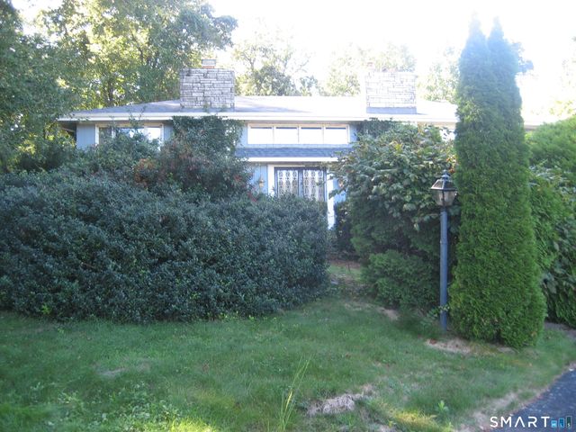 21 Terrace Drive, Montville, CT 06370