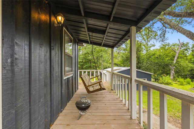 61 Southwood Forest Road, Huntsville, TX 77340