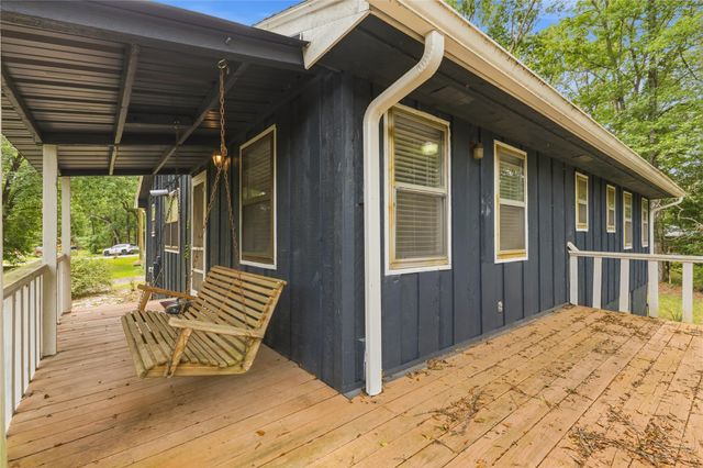 61 Southwood Forest Road, Huntsville, TX 77340