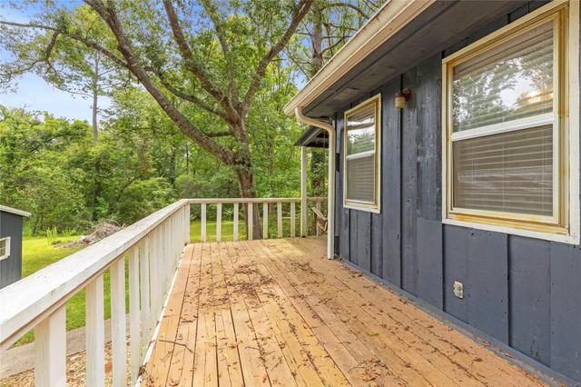 61 Southwood Forest Road, Huntsville, TX 77340