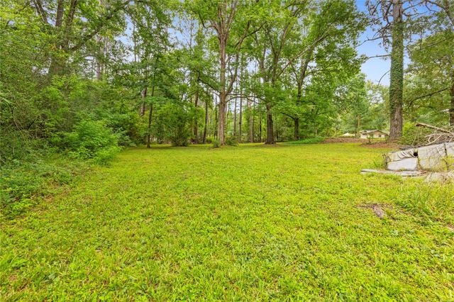 61 Southwood Forest Road, Huntsville, TX 77340