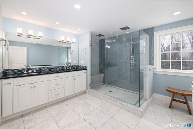 12 Colony Road, Canton, CT 06019