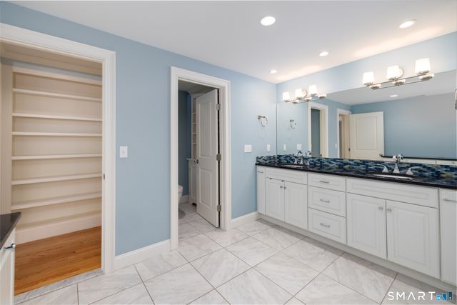 12 Colony Road, Canton, CT 06019