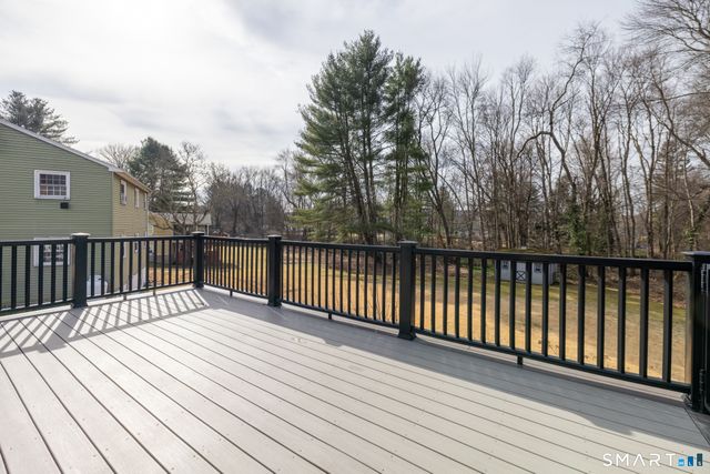 12 Colony Road, Canton, CT 06019