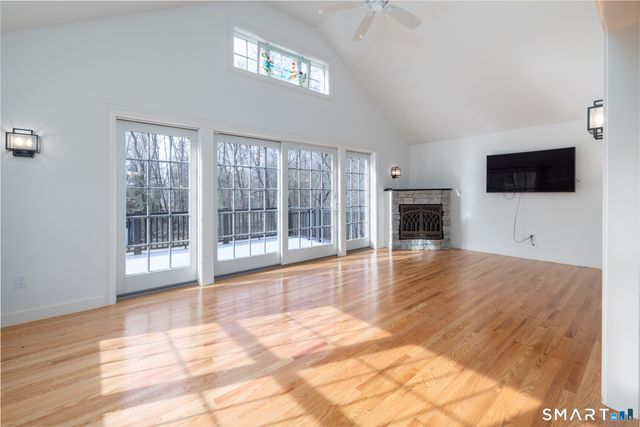 12 Colony Road, Canton, CT 06019