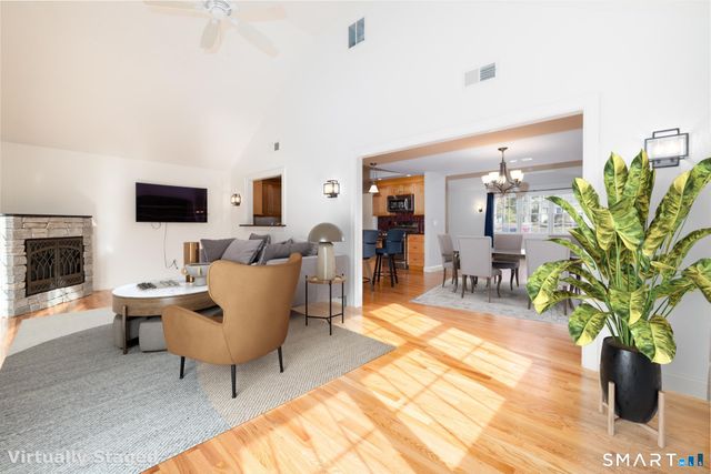 12 Colony Road, Canton, CT 06019