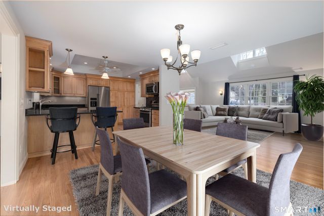 12 Colony Road, Canton, CT 06019