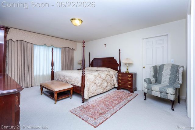 8225 Brookstone Lane, Village Of Clarkston, MI 48348