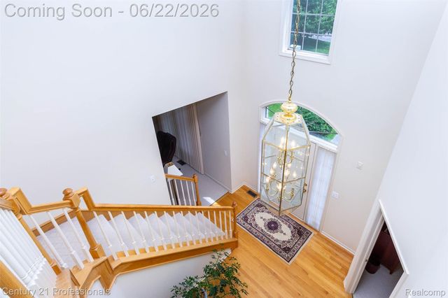 8225 Brookstone Lane, Village Of Clarkston, MI 48348