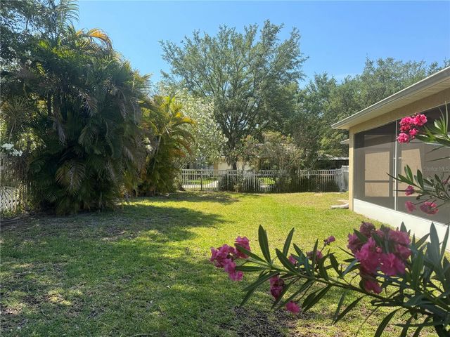 11739 HOLLY CREEK DRIVE, Riverview, FL 33569