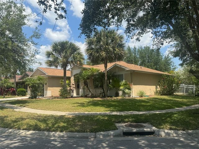 11739 HOLLY CREEK DRIVE, Riverview, FL 33569