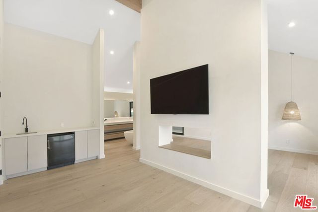 24728 Vantage Point Terrace, Malibu, CA 90265