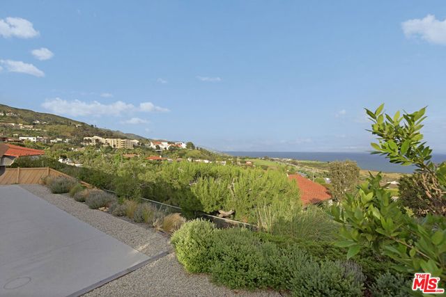 24728 Vantage Point Terrace, Malibu, CA 90265