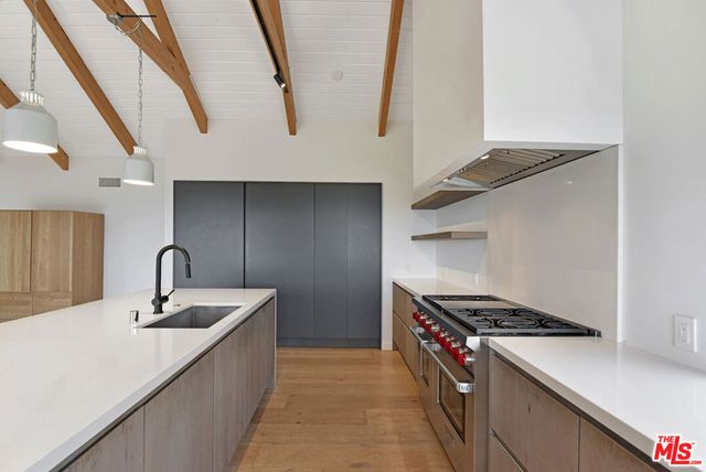 24728 Vantage Point Terrace, Malibu, CA 90265