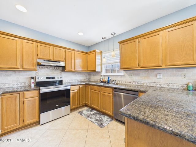 115 La Rue Vil, Lafayette, LA 70508