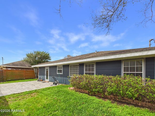 115 La Rue Vil, Lafayette, LA 70508