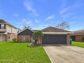 115 La Rue Vil, Lafayette, LA 70508