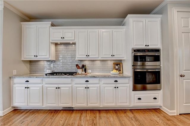7051 Dove Point Lane, Hoschton, GA 30548