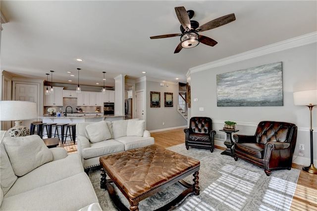 7051 Dove Point Lane, Hoschton, GA 30548