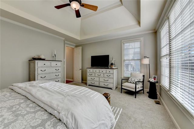 7051 Dove Point Lane, Hoschton, GA 30548