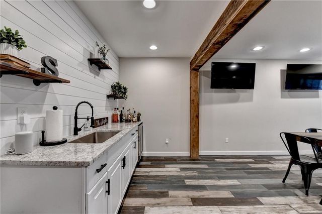 7051 Dove Point Lane, Hoschton, GA 30548