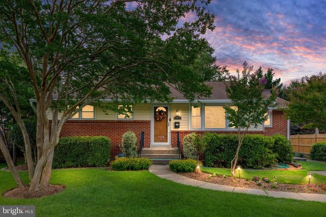 3419 BEECHCRAFT DR, Alexandria, VA 22306