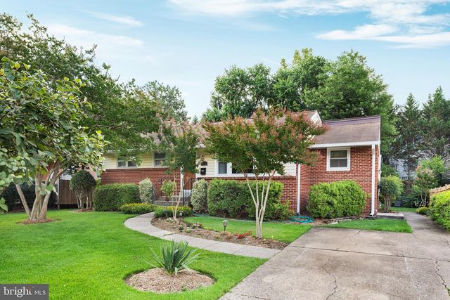 3419 BEECHCRAFT DR, Alexandria, VA 22306