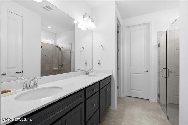 313 CODY CREST Court, Jacksonville, FL 32226