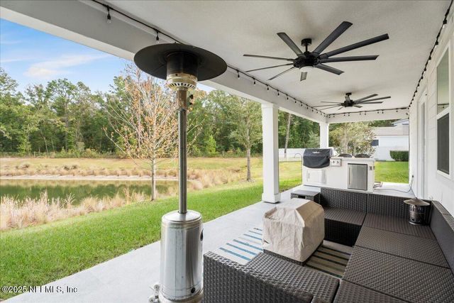 313 CODY CREST Court, Jacksonville, FL 32226