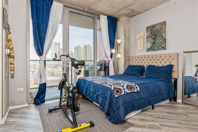 659 W Randolph Street 909, Chicago, IL 60661