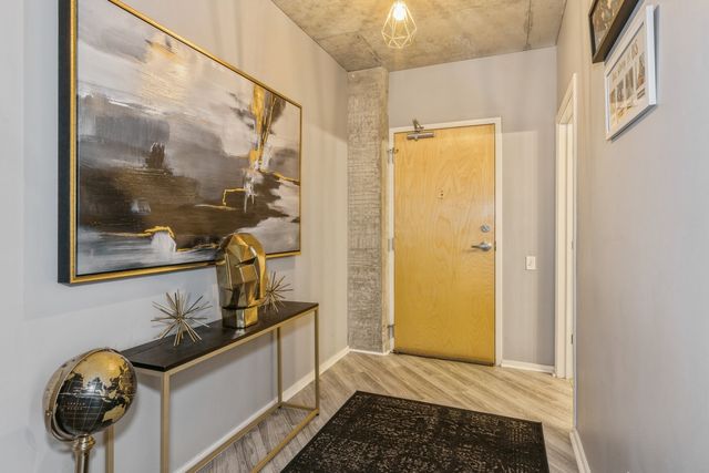 659 W Randolph Street 909, Chicago, IL 60661