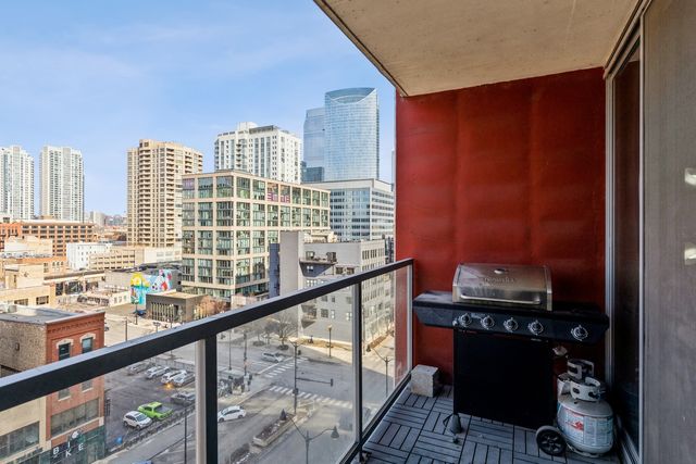659 W Randolph Street 909, Chicago, IL 60661