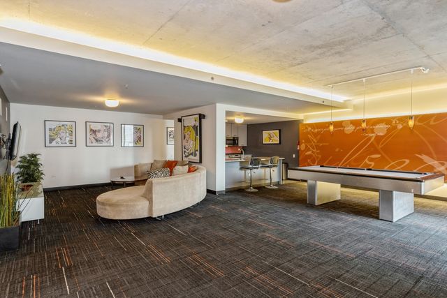 659 W Randolph Street 909, Chicago, IL 60661