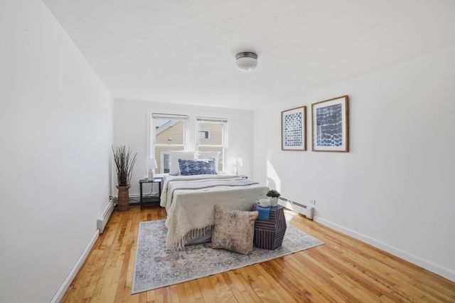 194 Whitmarsh Ave, Worcester, MA 01606