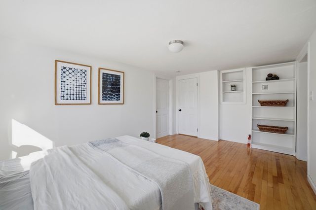 194 Whitmarsh Ave, Worcester, MA 01606