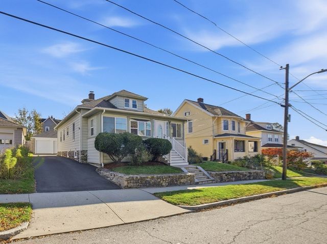 194 Whitmarsh Ave, Worcester, MA 01606