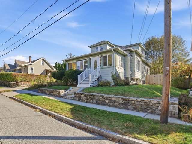 194 Whitmarsh Ave, Worcester, MA 01606