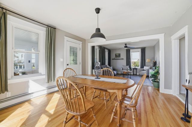 194 Whitmarsh Ave, Worcester, MA 01606