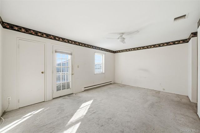 170 Harbor S, Amityville, NY 11701