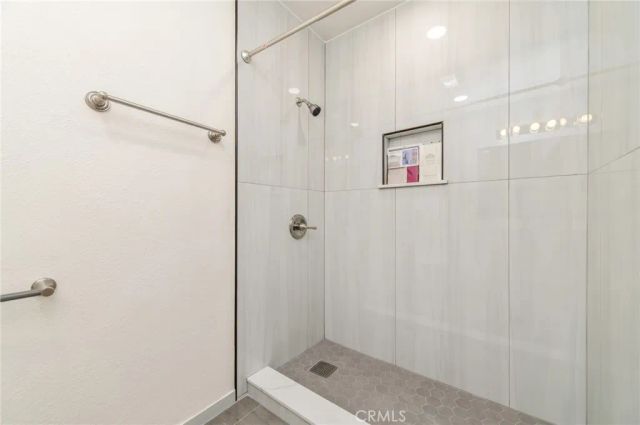 14732 Del Amo C, Tustin, CA 92780