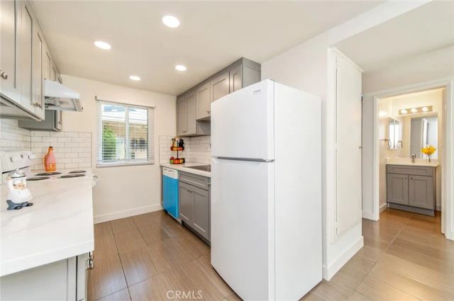 14732 Del Amo C, Tustin, CA 92780