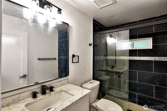 22705 58th Avenue W, Mountlake Terrace, WA 98043